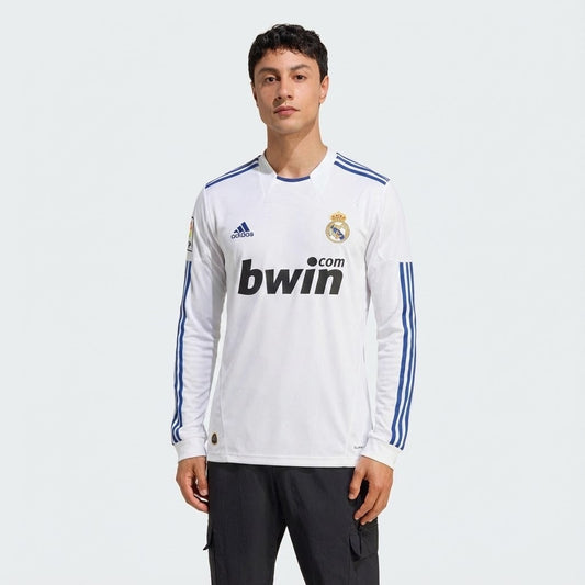 Camisa Retrô Real Madrid 2010/11 I Manga Longa