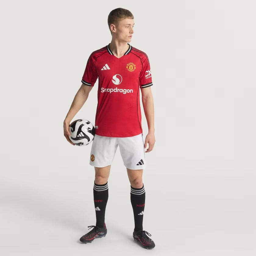 Camisa adidas Manchester United 2025/26 I Jogador