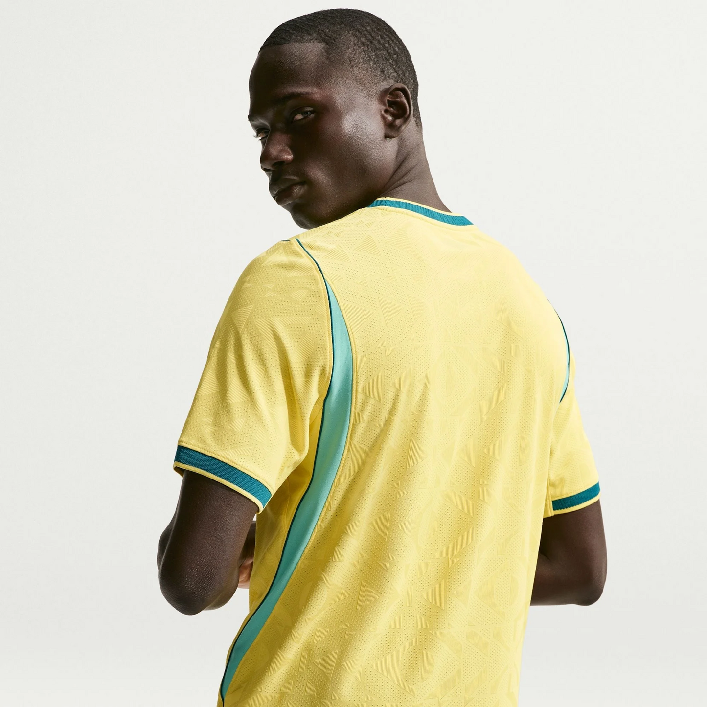 Camisa Brasil 2026/27 I Versão Jogador Masculina - Pronta Entrega