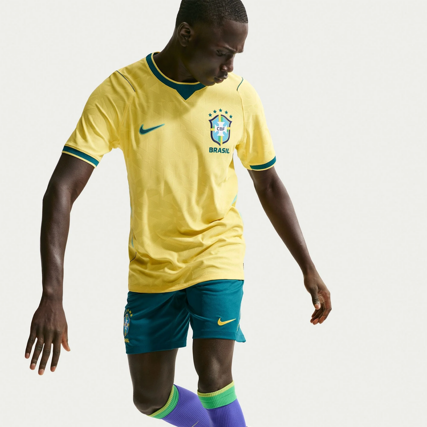 Camisa Brasil 2026/27 I Versão Jogador Masculina - Pronta Entrega
